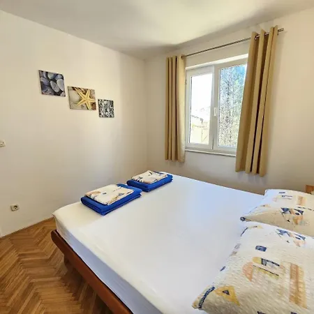 Toni Nv - 30 M From The